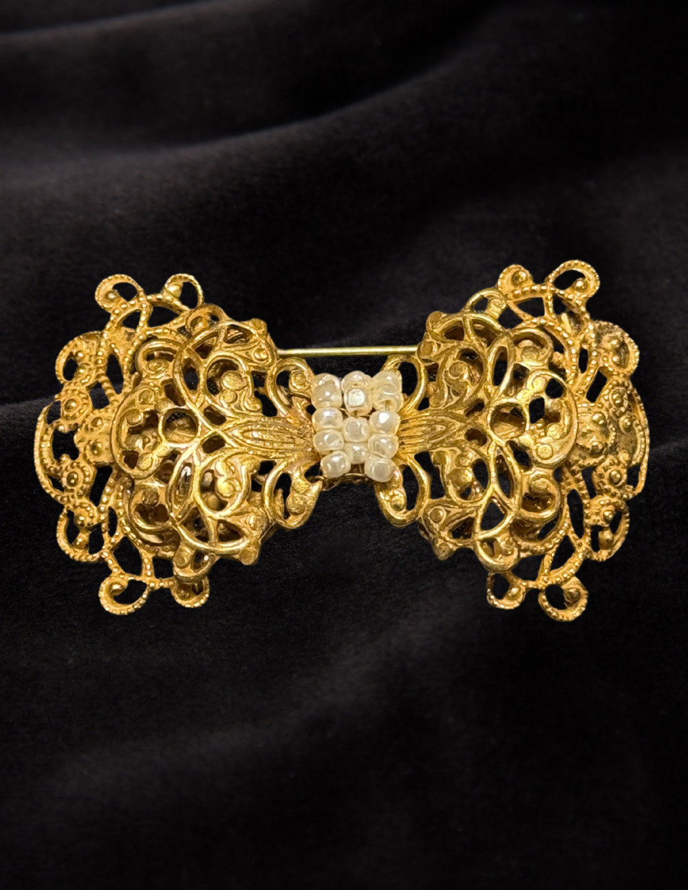 Miriam Haskell Signed Bow Brooch Gold Filigree Baroque Pearl Vintage Pin Ribbon